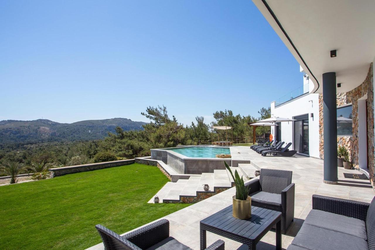 Villa Indira Kalithies Dış mekan fotoğraf